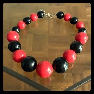 Red and black ball necklace